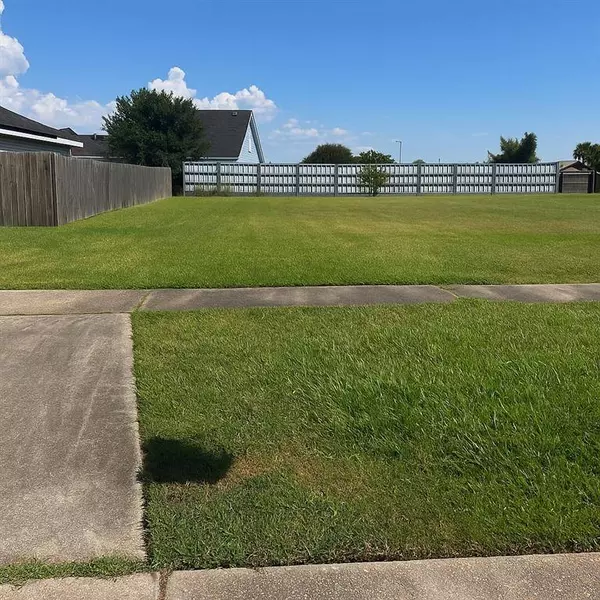 4317 E GENIE ST, Meraux, LA 70043