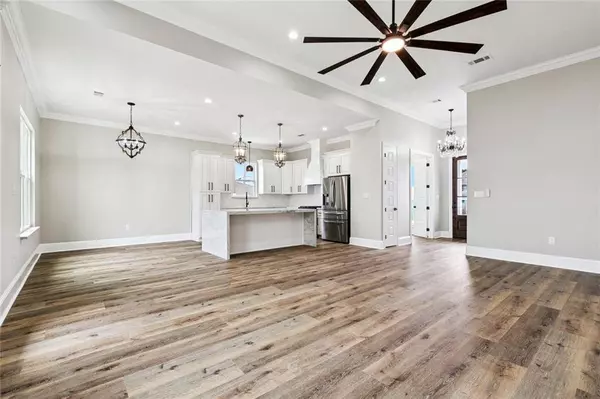 3513 CAMPAGNA DR, Chalmette, LA 70043