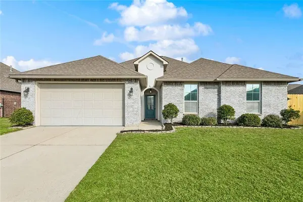 320 E LAKE DR, Slidell, LA 70461