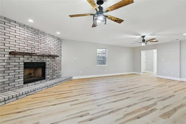 2404 BOBWHITE DR, St Bernard, LA 70085