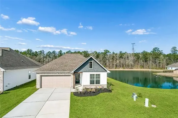11321 CLOVER KNOLL DR, Covington, LA 70433