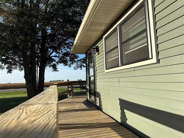 13717 141st Street, Dawson, IA 50066