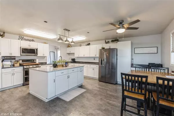 13717 141st Street, Dawson, IA 50066