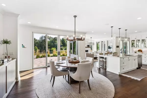 31275 Crosscreek Road, Waukee, IA 50263