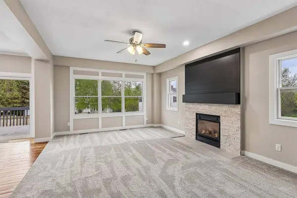 7802 Boulder Drive, West Des Moines, IA 50266