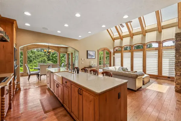470 Painted Woods Drive, Waukee, IA 50263