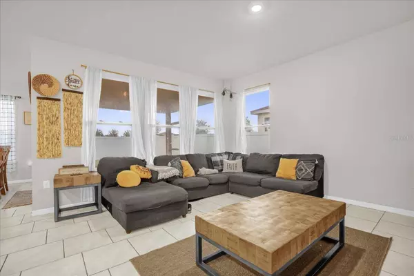 6775 SARUS CRANE PT, Harmony, FL 34773