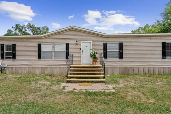 3511 S PALM AVE, Palatka, FL 32177