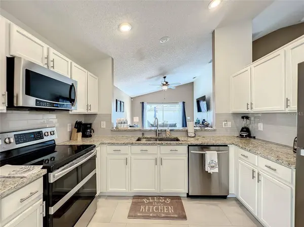 1134 BLOOMINGDALE DR, Davenport, FL 33897