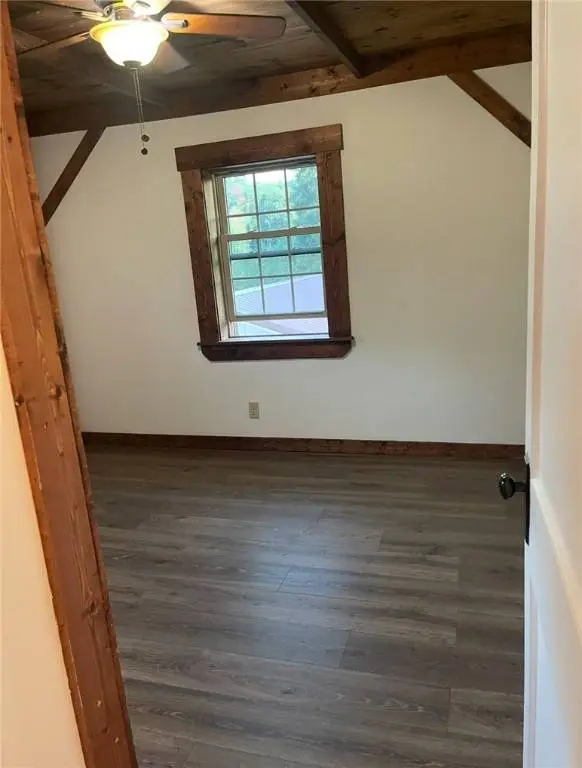 710 Herman Road, Summit Twp - But, PA 16002