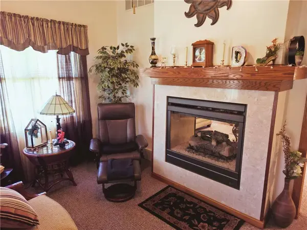 102 Manor Court, Center Twp - But, PA 16001