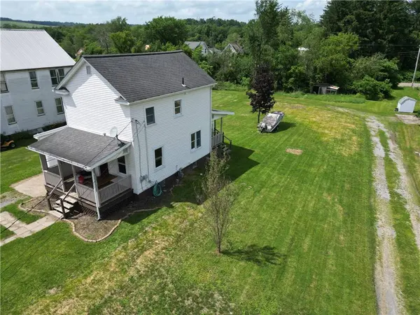 125 Clay Street, Marion Twp - But, PA 16020