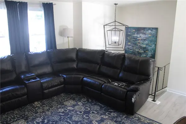 311 Chestnut Dr, Center Twp, PA 16001