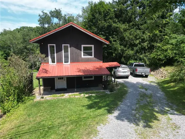 131 Portman Rd, Summit Twp, PA 16002