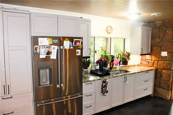 118 Twin Lakes Ln, Jefferson Twp, PA 16002