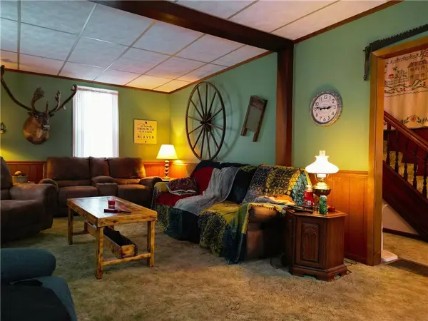 11761 US Route 422, Plumcreek Twp, PA 16201