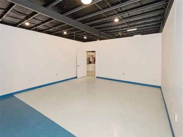 640 Evans City Rd, Connoquenessing Boro, PA 16001