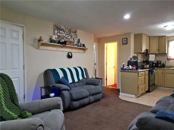 1119 Layton Rd, Oakland Twp, PA 16001