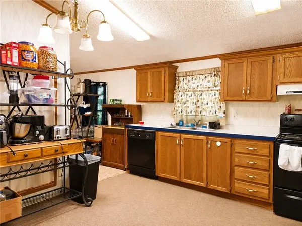 325 N Chestnut St, City Of But Nw, PA 16001
