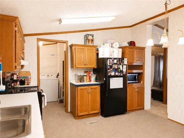 325 N Chestnut St, City Of But Nw, PA 16001