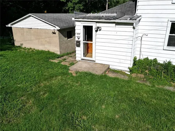 233 Spang Ave, Leechburg Boro, PA 15656
