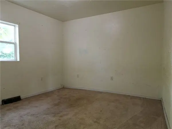 13 High Street, Twp Of But Nw, PA 16045