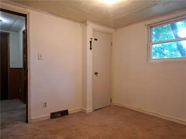 13 High Street, Twp Of But Nw, PA 16045