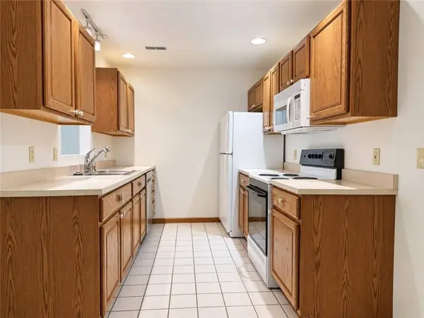 121 Windy Drive, Center Twp, PA 16001