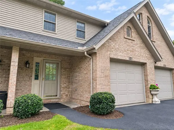 121 Windy Drive