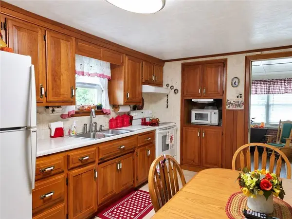 406 Herman Road, Summit Twp, PA 16002