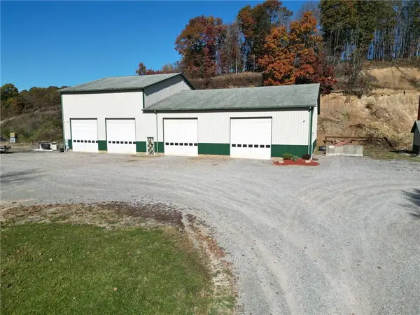 1375 Kittanning Pike