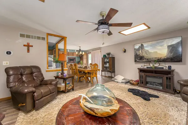 1403 N Webb Rd, Mulvane, KS 67110