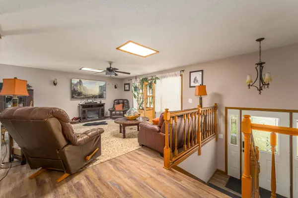 1403 N Webb Rd, Mulvane, KS 67110