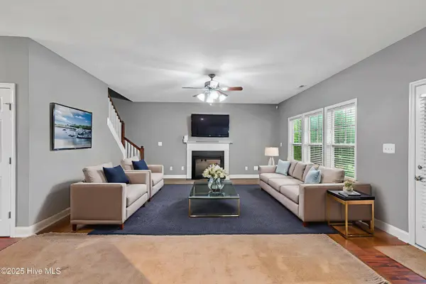 403 Grey Squirrel CT, Jacksonville, NC 28540