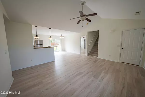 203 Belvedere DR, Holly Ridge, NC 28445