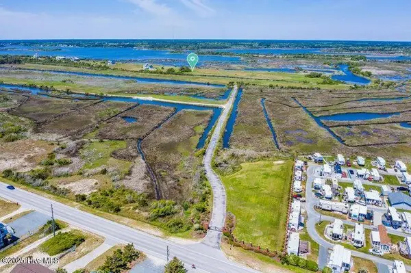 23 Hunter Heath DR, North Topsail Beach, NC 28460