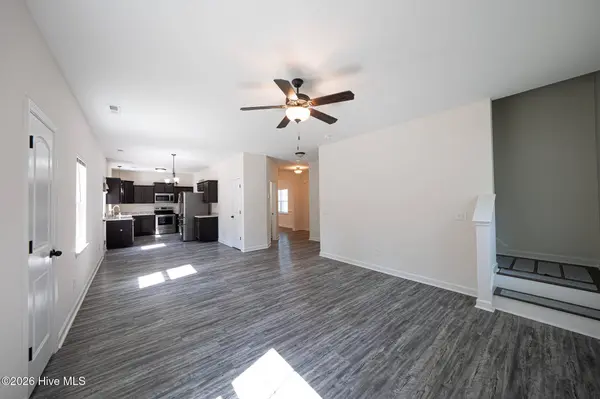 618 Osprey Landing DR, Holly Ridge, NC 28445