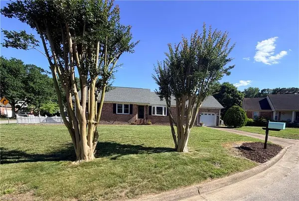 5304 Gale DR, Virginia Beach, VA 23464