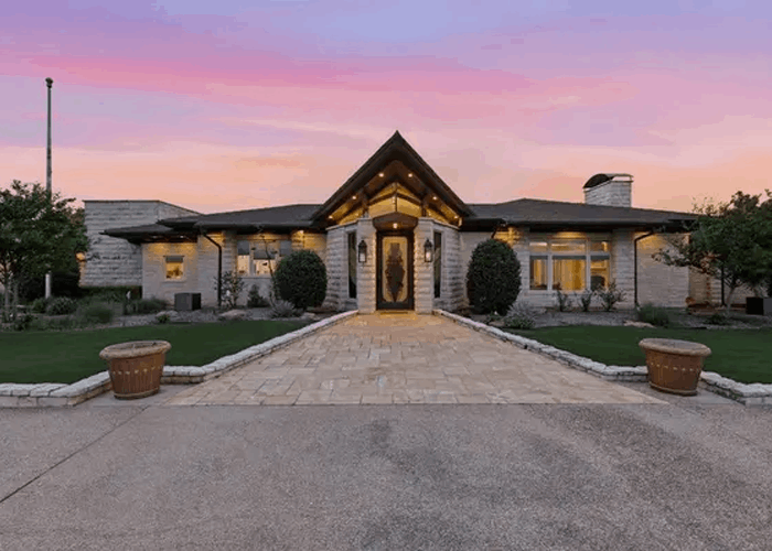 buy home in Flower Mound