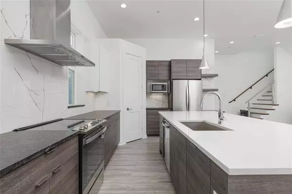 2235 Lovedale Avenue #102, Dallas, TX 75235