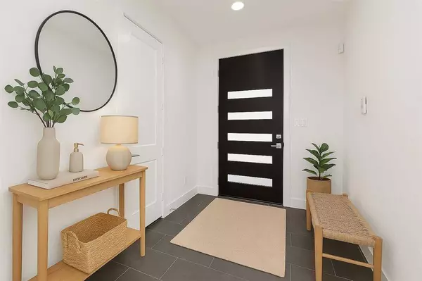 2235 Lovedale Avenue #102, Dallas, TX 75235