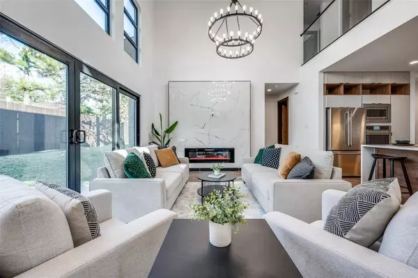 3050 Tall Oaks Court, Corinth, TX 76210