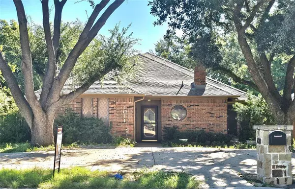 1011 Timber Valley Drive, Flower Mound, TX 75028