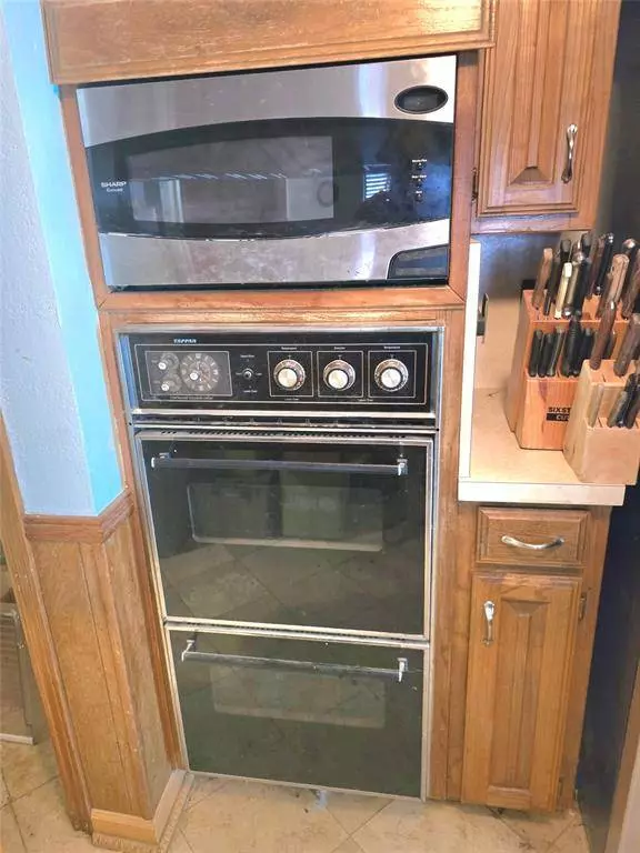 1011 Timber Valley Drive, Flower Mound, TX 75028