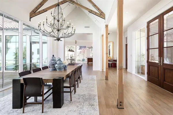 5747 Charlestown Drive, Dallas, TX 75230