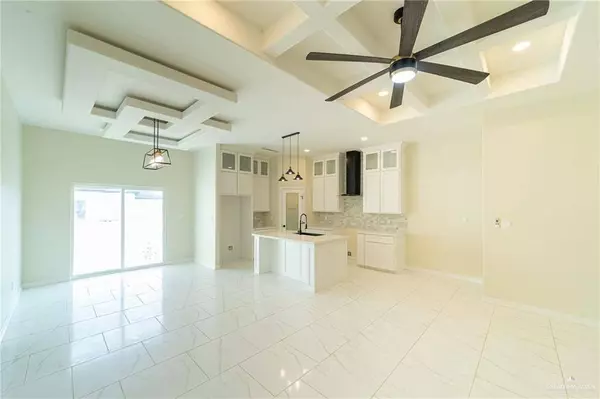 2109 Cardinal DR, Weslaco, TX 78599