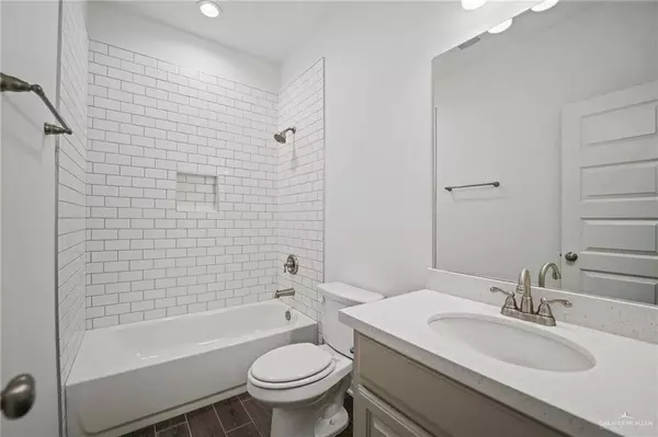 8308 N 35th ST, Mcallen, TX 78504