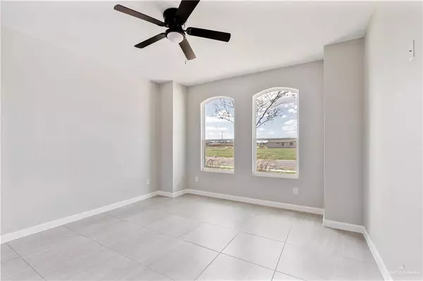 3504 Monte Cielo DR, Weslaco, TX 78599