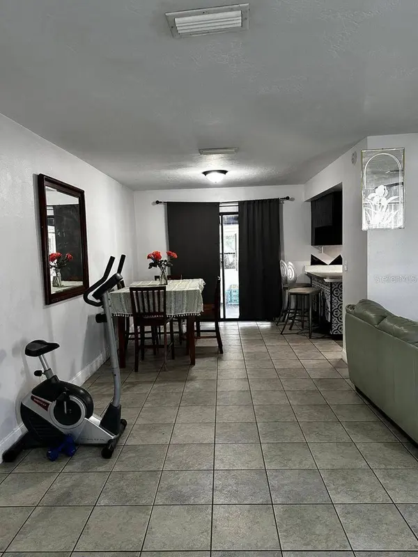 1048 WAKEFIELD CIR, Deltona, FL 32725