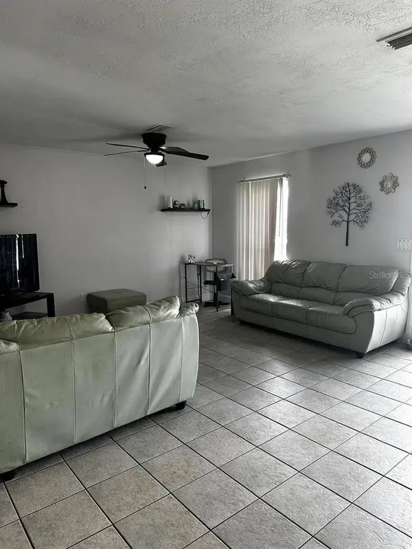 1048 WAKEFIELD CIR, Deltona, FL 32725